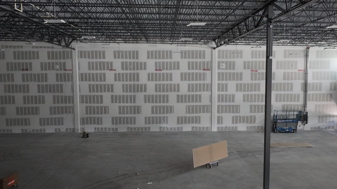 #18 Commercial
